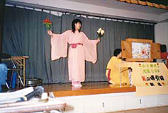 ���~���ۈ牀�Q